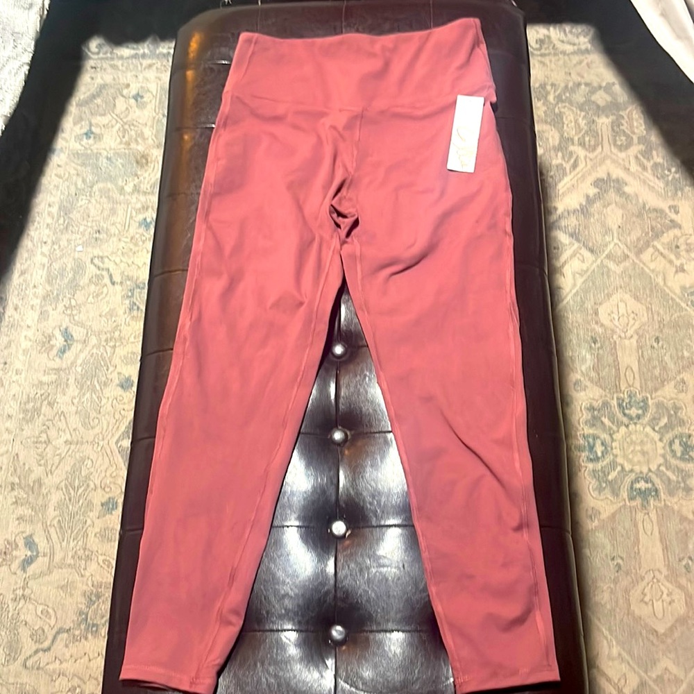 Ellie leggings, never worn